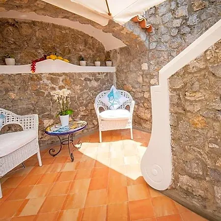 Viviani Bed & Breakfast 4*