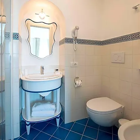 Viviani Bed & Breakfast 4*