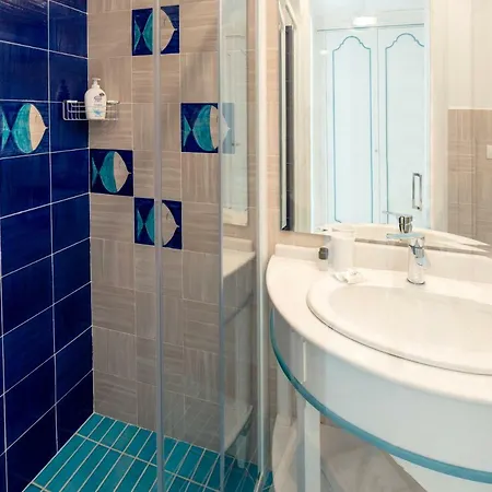 Viviani 4* אמאלפי