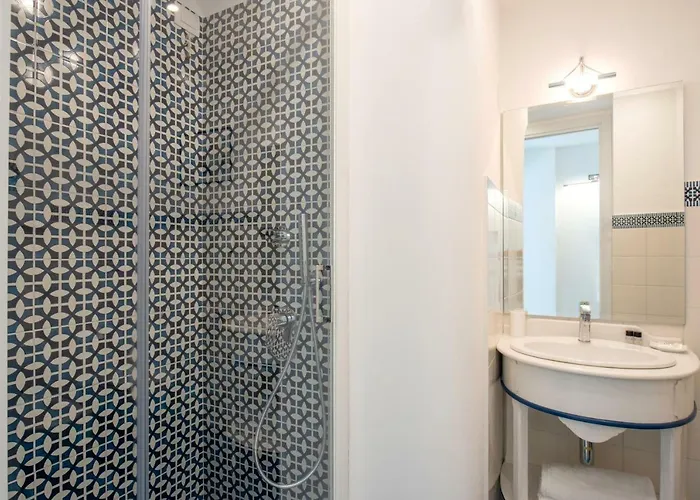 فندق مبيت وإفطار Viviani 4*